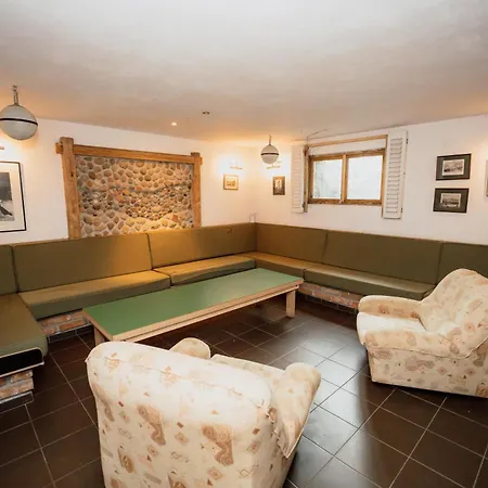Dom Habass Holiday home *